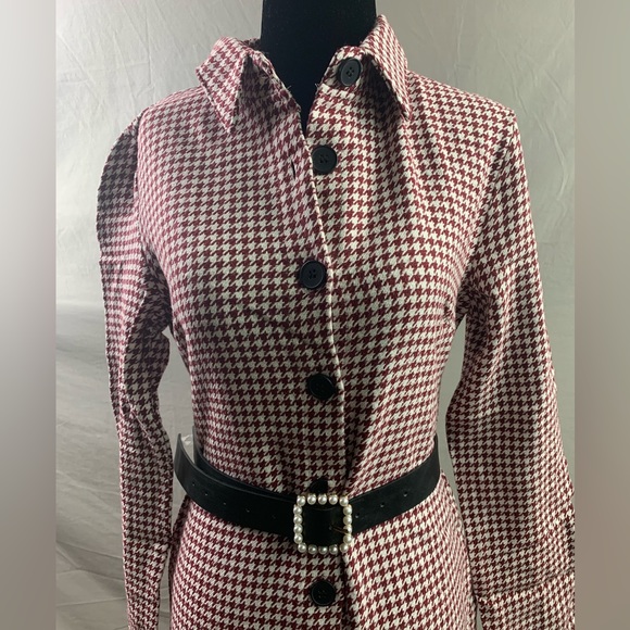 Houndstooth Print Belted Tweed Dress - Picture 9 of 9